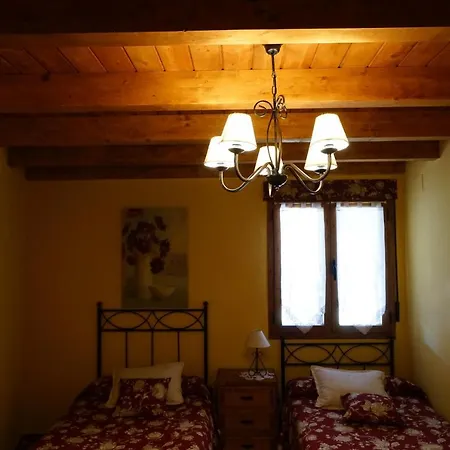 Casa rural La Cija Del Abuelo A 1 Hora De Madrid Segovia